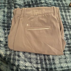 Men’s golf pants